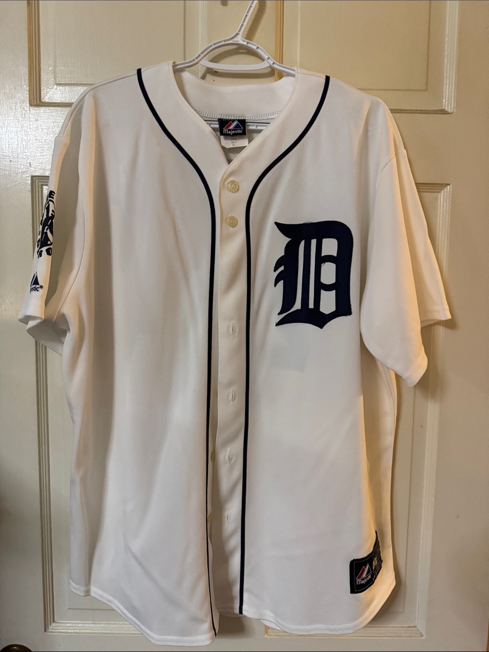 Majestic White Baseball Jersey with Navy Detailing